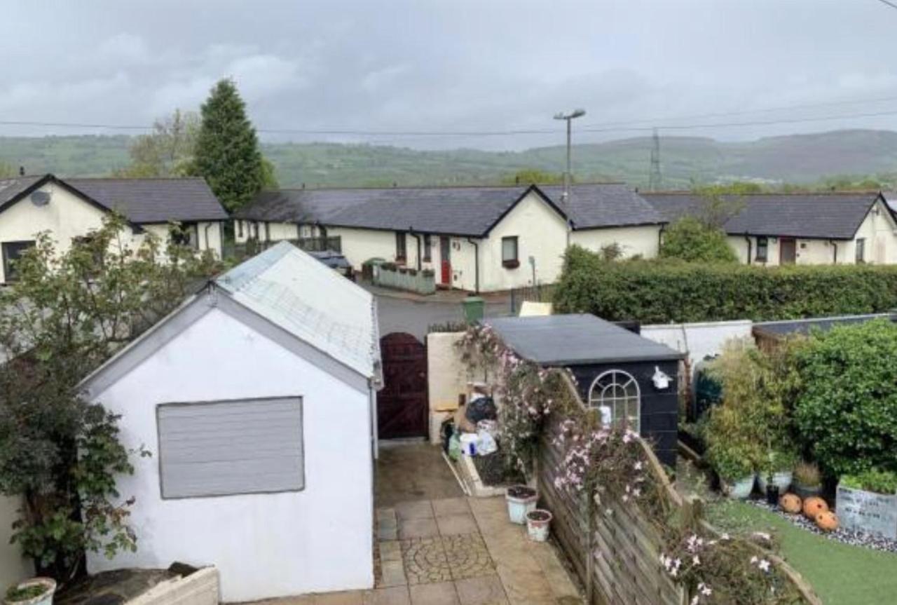 Starbuck Cottage Rudry Exterior foto